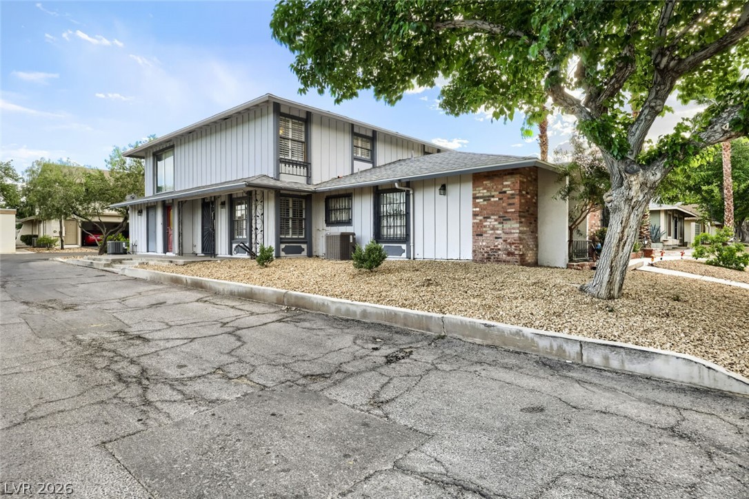 1377 Lorilyn Avenue 3