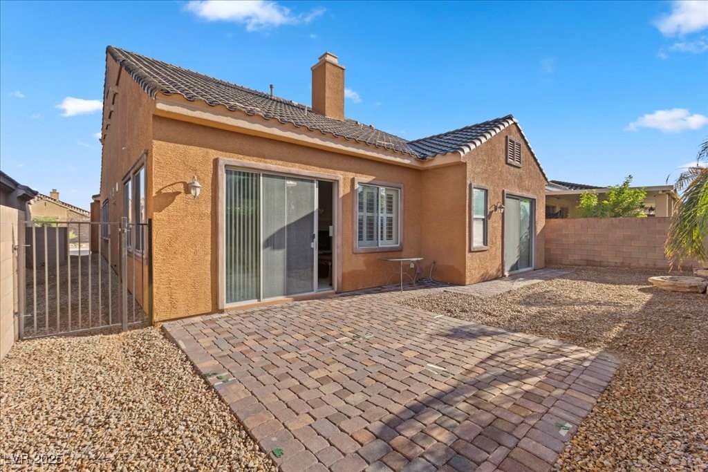 Henderson, Nevada 89011, United States, 3 Bedrooms Bedrooms, ,3 BathroomsBathrooms,Residential,Active,215117