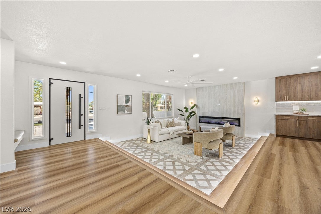 1242 Campbell Drive