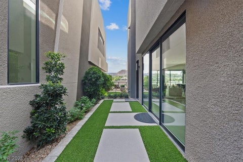 Tiny photo for 40 Heron Harbour Drive, Henderson, NV 89011 (MLS # 2773389)