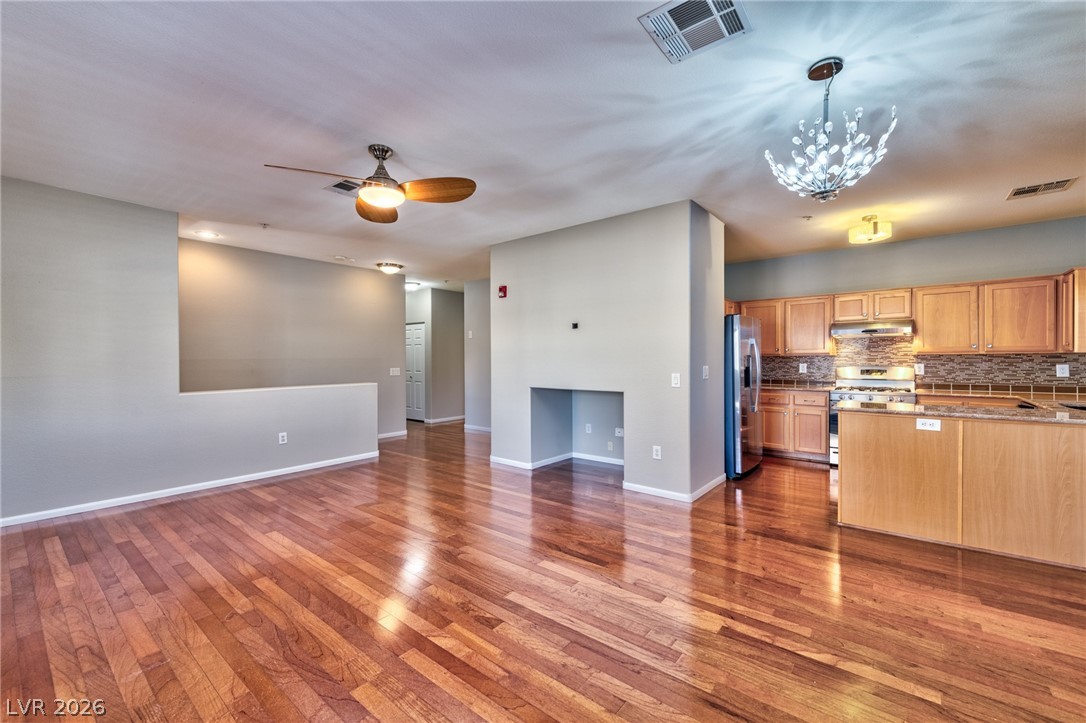 7660 W Eldorado Lane 225