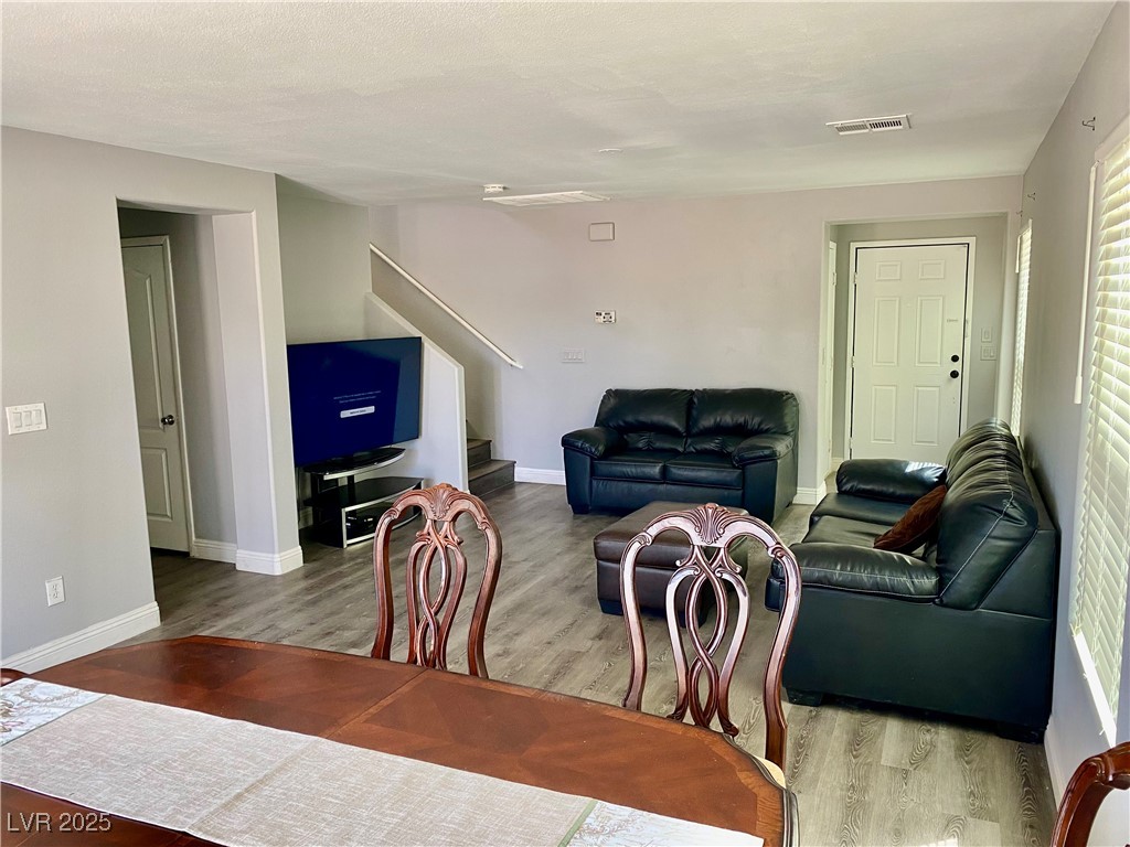 6182 Blue Rapids Court, Las Vegas, Nevada image 5