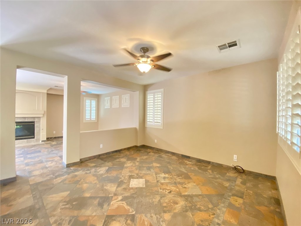 332 Summer Palace Way