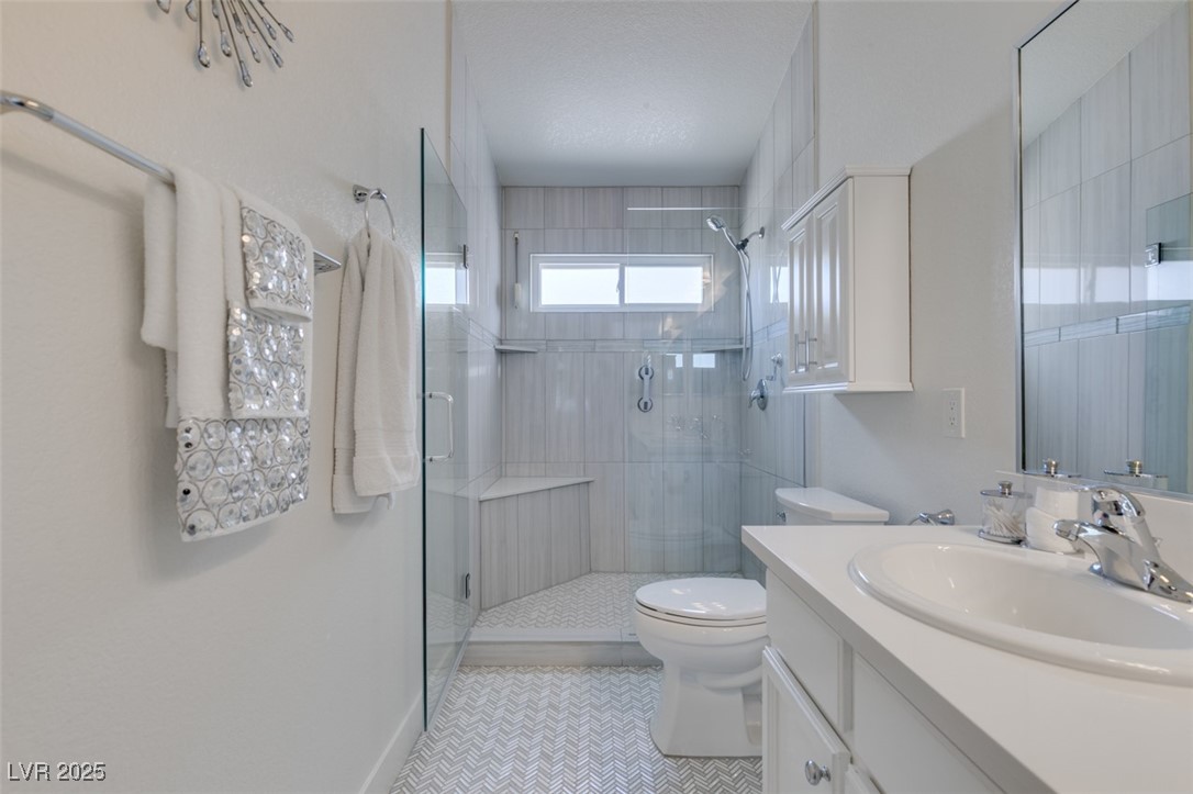 Henderson, Nevada 89074, United States, 3 Bedrooms Bedrooms, ,2 BathroomsBathrooms,Residential,Pending,140300