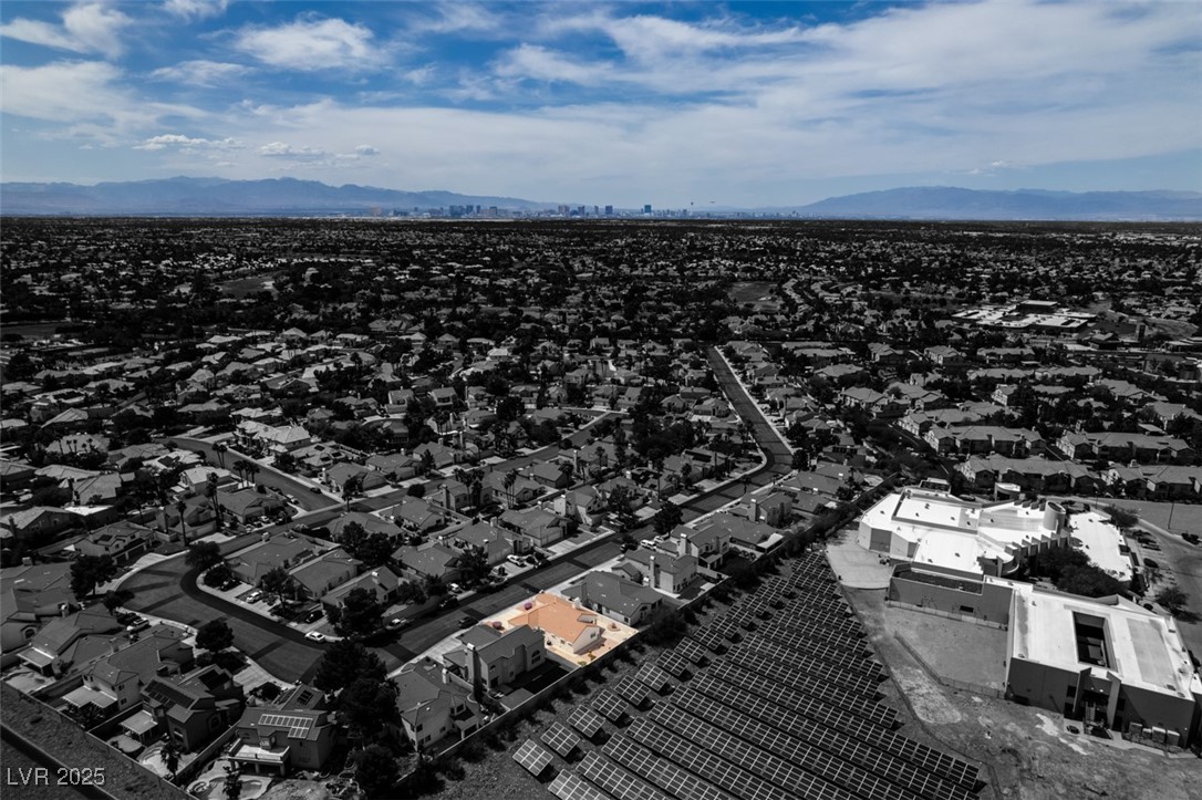 Henderson, Nevada 89074, United States, 3 Bedrooms Bedrooms, ,2 BathroomsBathrooms,Residential,Pending,140300