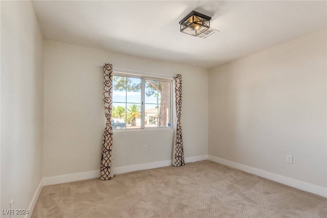 8705 Villa Ridge Drive, Las Vegas, Nevada image 27