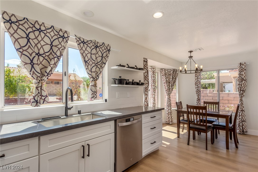 8705 Villa Ridge Drive, Las Vegas, Nevada image 19