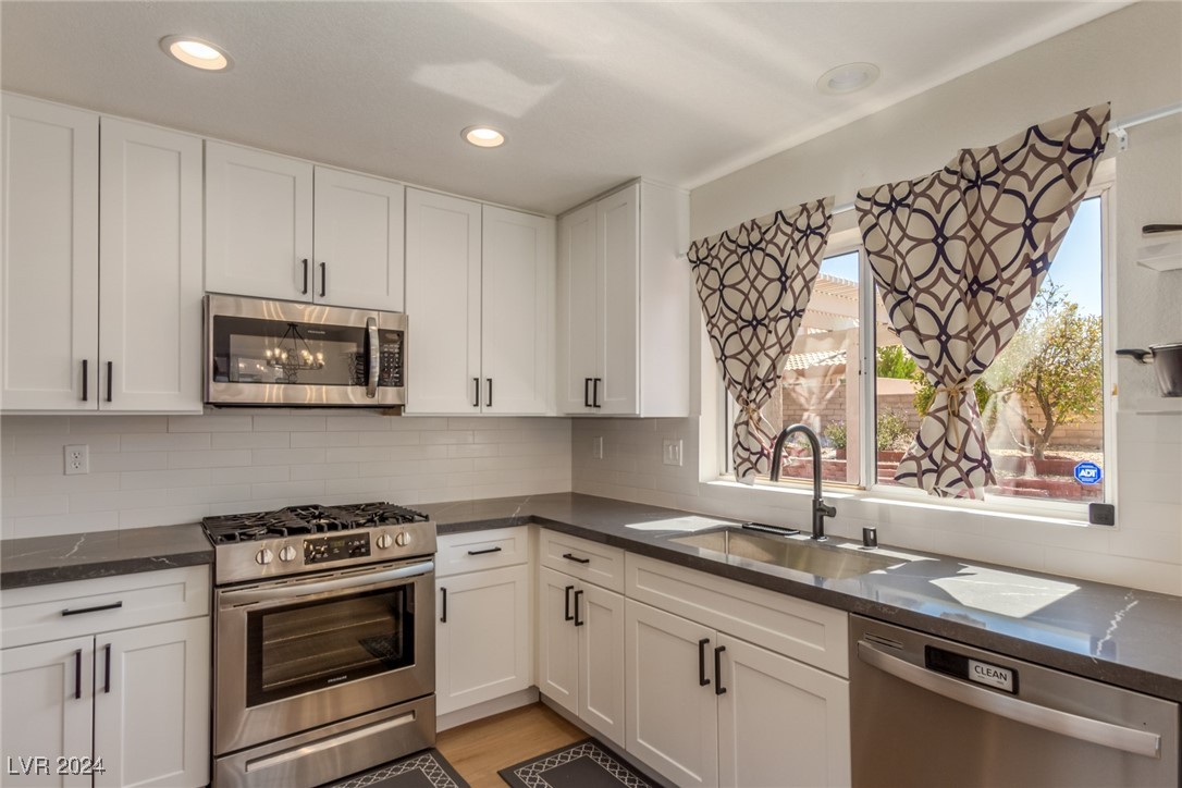 8705 Villa Ridge Drive, Las Vegas, Nevada image 17