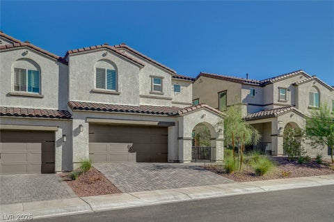 Townhouse For Rent - 126 Barringswell Avenue<br/> Henderson, NV 89011