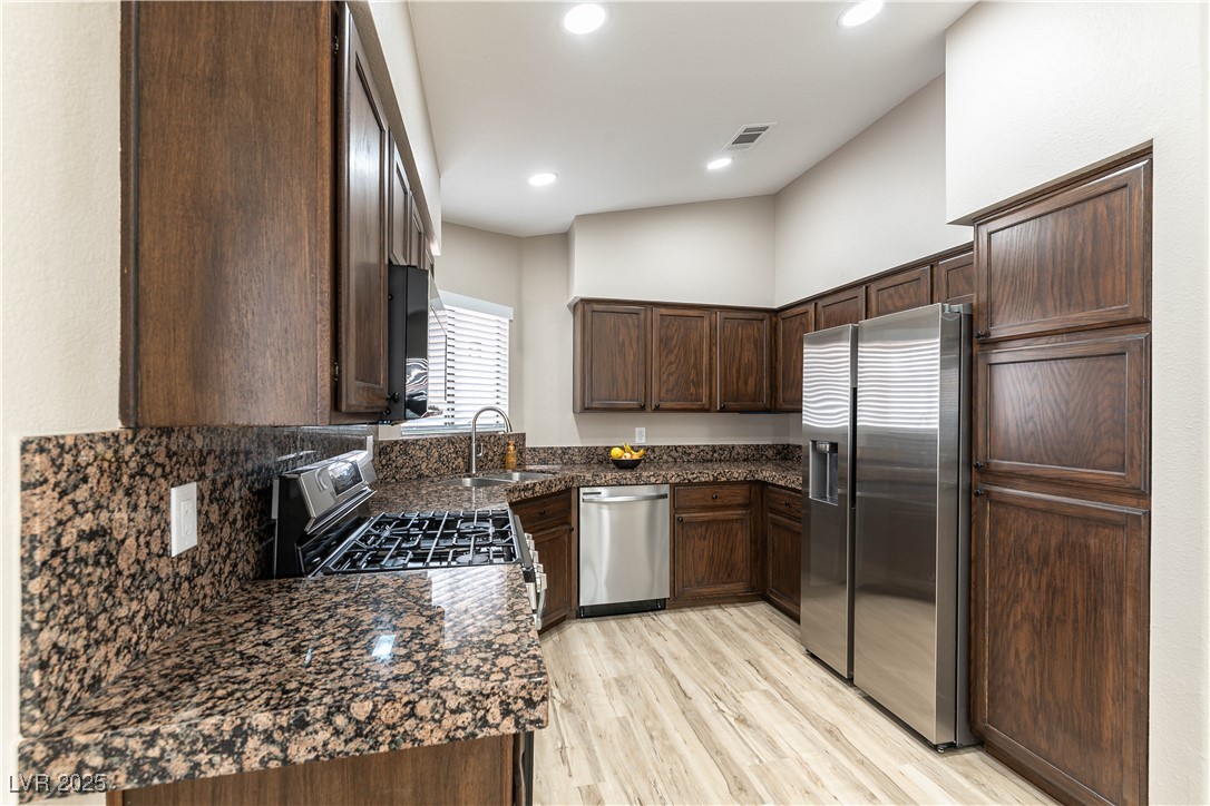 368 Legacy Drive, Henderson, Nevada image 11