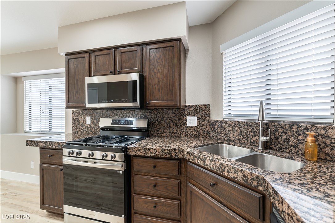 368 Legacy Drive, Henderson, Nevada image 12