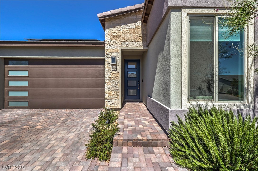 9584 SARD Lane