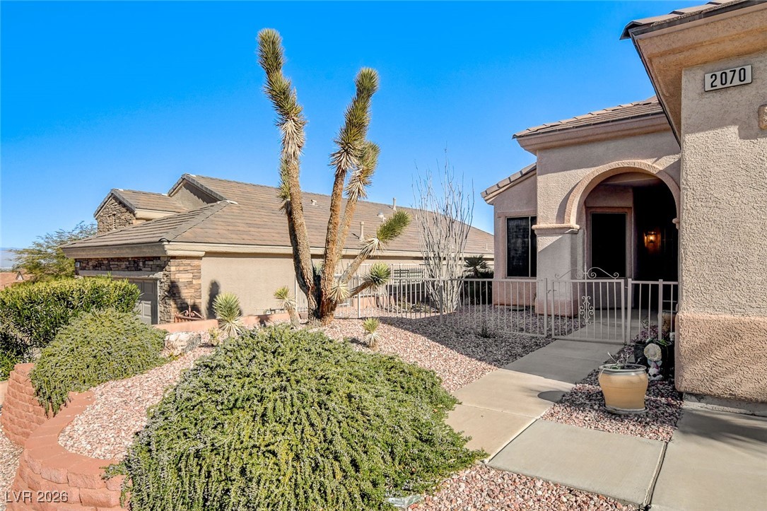 2070 King Mesa Drive