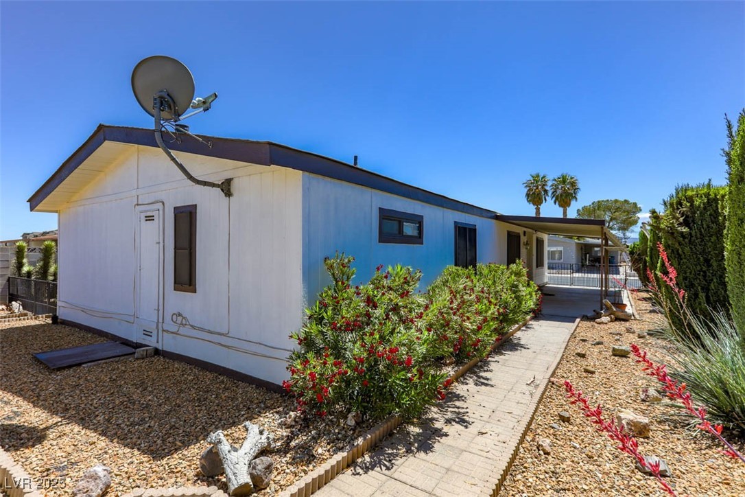 5572 Tres Piedras Road, Las Vegas, Nevada image 7