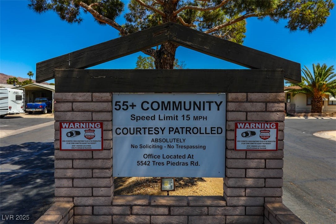 5572 Tres Piedras Road, Las Vegas, Nevada image 40