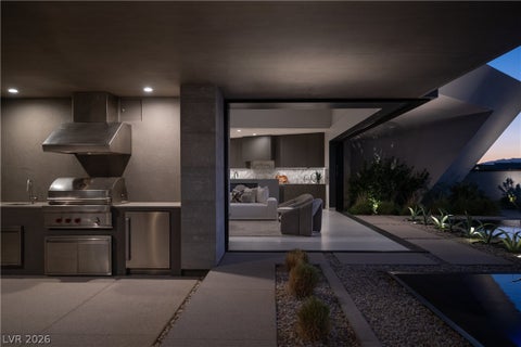 Tiny photo for 8 Chisel Crest Court, Henderson, NV 89012 (MLS # 2784019)