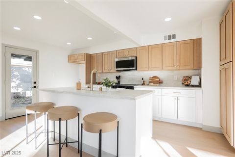 Photo of 1905 Walker Street, Las Vegas, NV 89106 (MLS # 2742899)