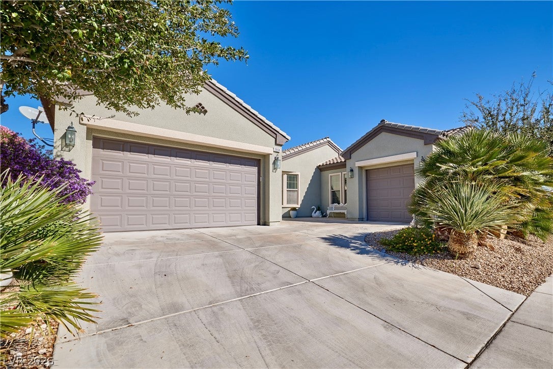 3804 Fledgling Drive