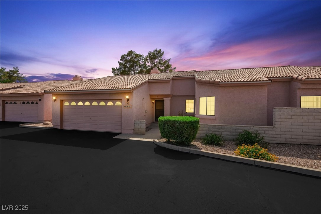Henderson, Nevada 89014, United States, 3 Bedrooms Bedrooms, ,2 BathroomsBathrooms,Residential,Active,151439