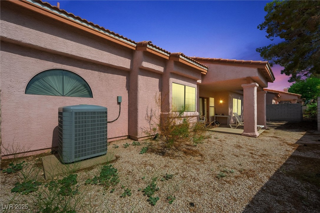 Henderson, Nevada 89014, United States, 3 Bedrooms Bedrooms, ,2 BathroomsBathrooms,Residential,Active,151439