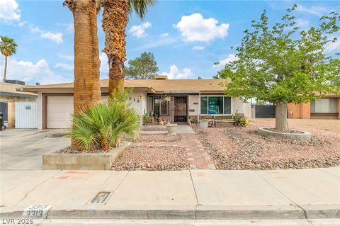 Photo of 3313 Deacon Avenue, Las Vegas, NV 89101 (MLS # 2774633)
