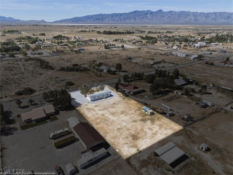Mobile Home For Sale - 3660 E Paiute Boulevard<br/> Nye County, Pahrump, NV 89061