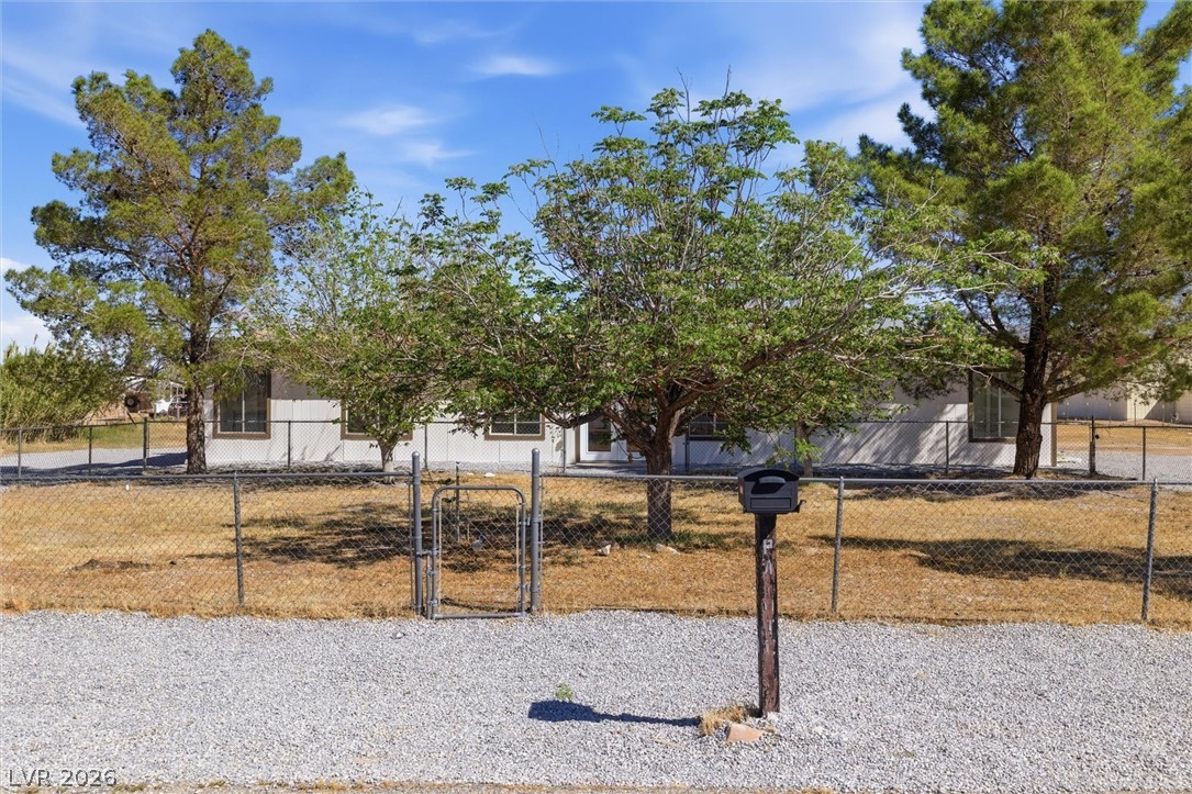 3660 E Paiute Boulevard