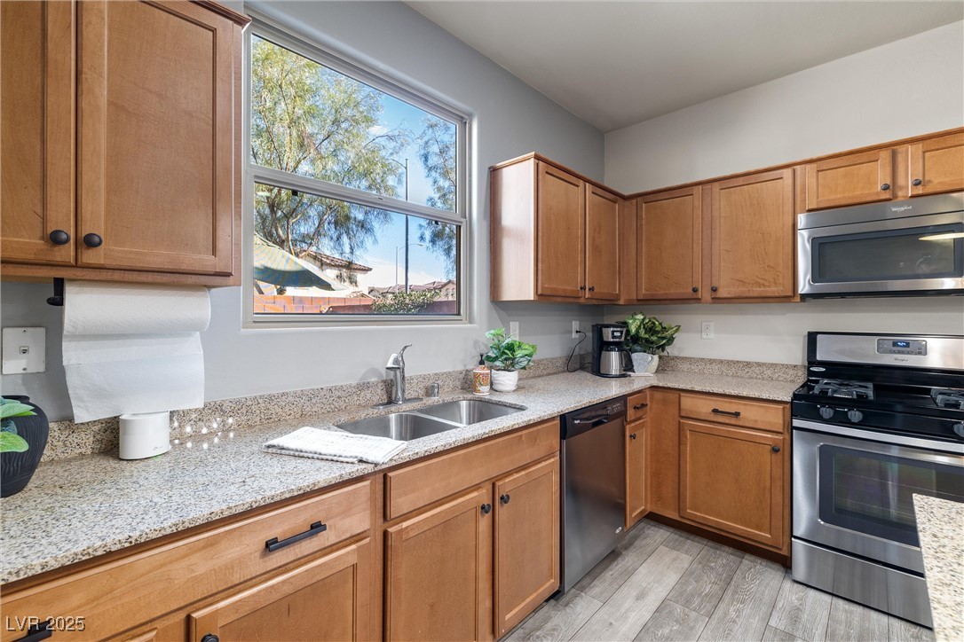 Las Vegas, Nevada 89148, United States, 3 Bedrooms Bedrooms, ,3 BathroomsBathrooms,Residential,Active,96577