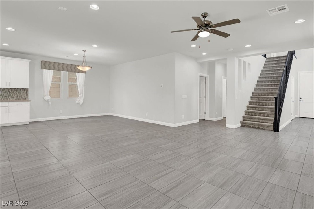 Las Vegas, Nevada 89166, United States, 4 Bedrooms Bedrooms, ,3 BathroomsBathrooms,Residential,Active,170630