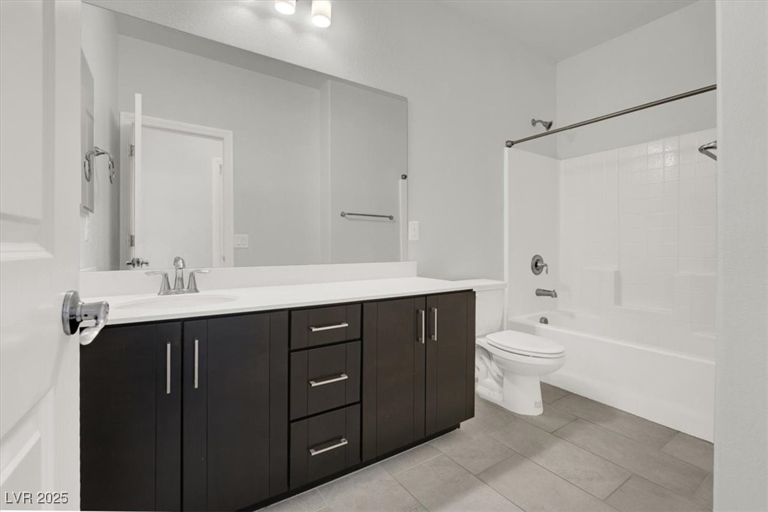 Las Vegas, Nevada 89166, United States, 4 Bedrooms Bedrooms, ,3 BathroomsBathrooms,Residential,Active,170630