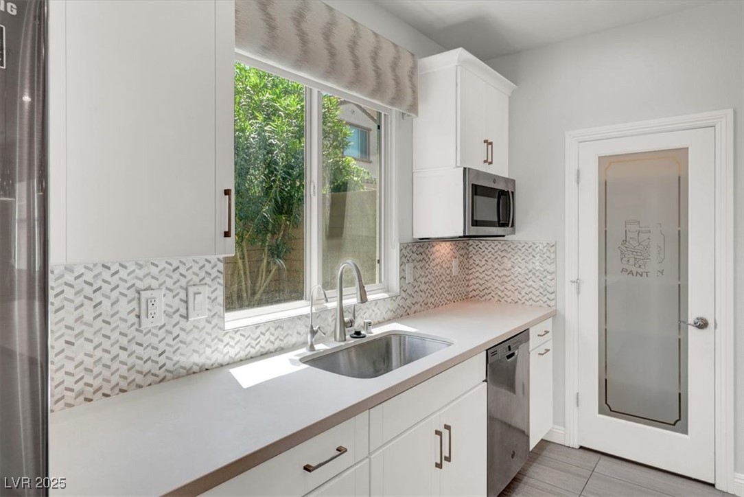 Las Vegas, Nevada 89166, United States, 4 Bedrooms Bedrooms, ,3 BathroomsBathrooms,Residential,Active,170630