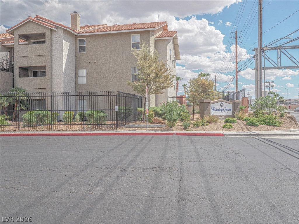4200 S Valley View 1085