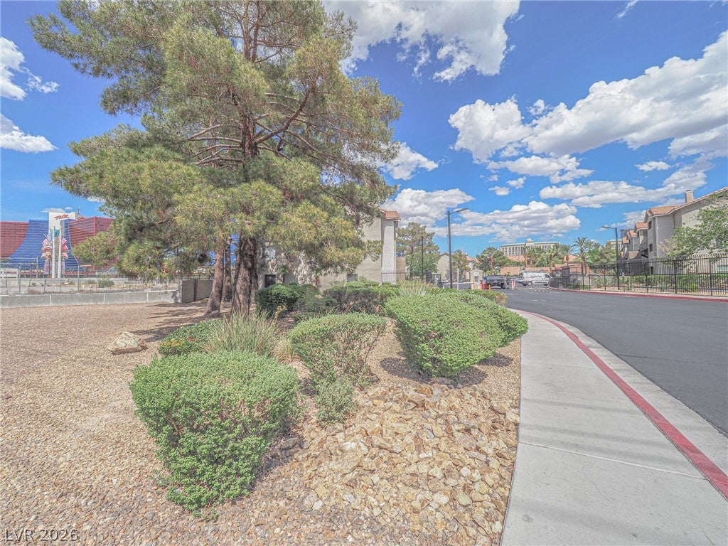 4200 S Valley View 1085