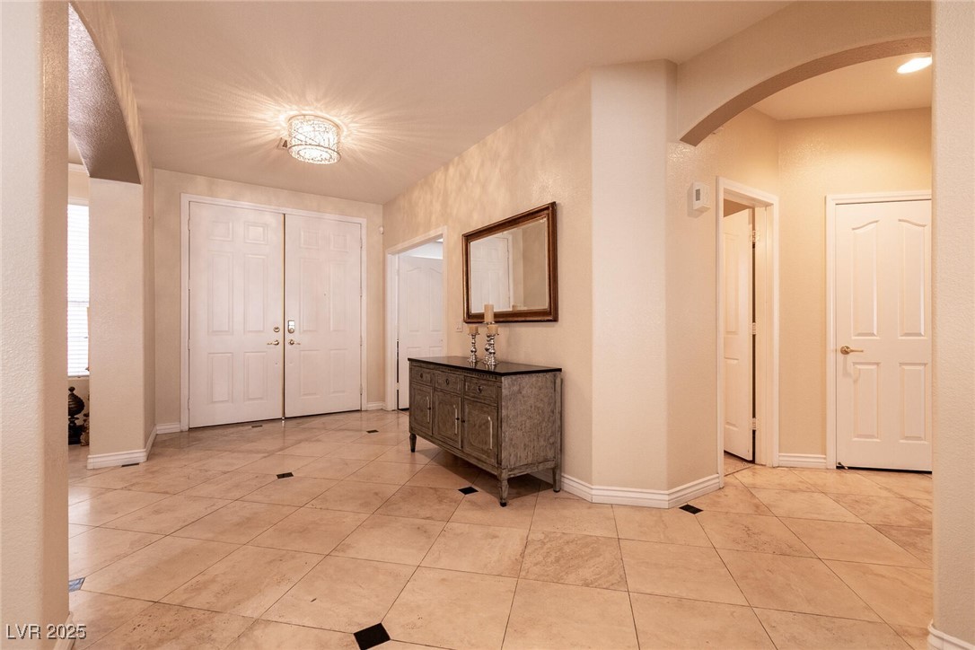 1313 Gallery Oaks Drive