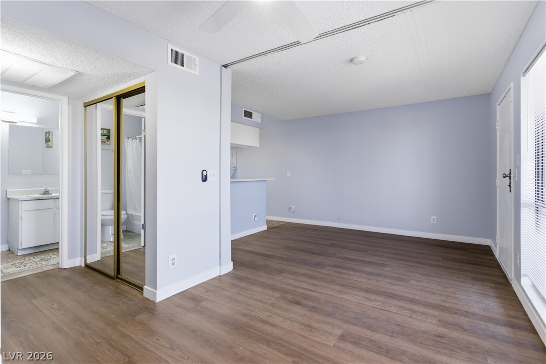 2221 W Bonanza Road 28