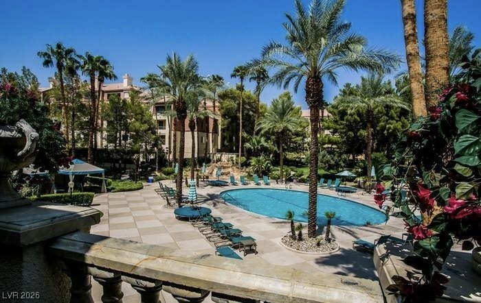 210 E Flamingo Road 101