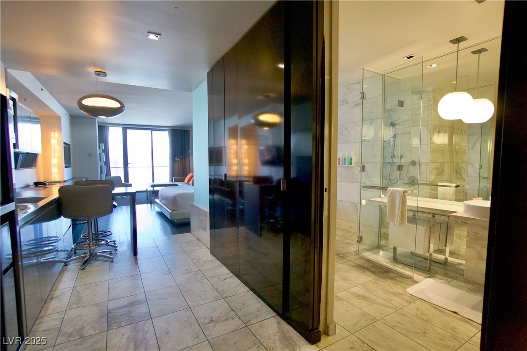 4381 W Flamingo Road #3118, Las Vegas, Nevada image 2