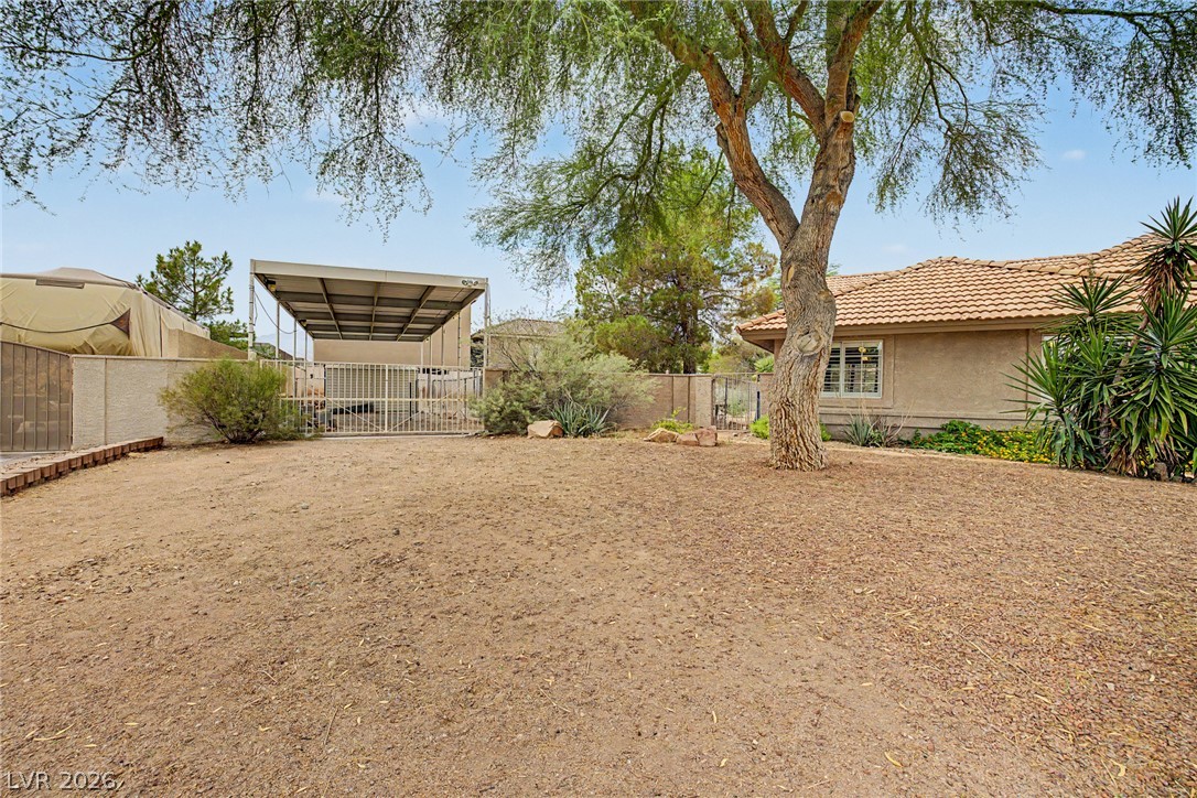 5935 N Campbell Road