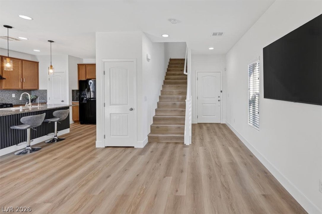 8881 Lake Myers Court