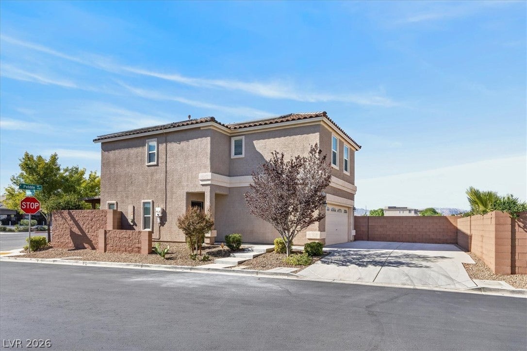 8881 Lake Myers Court