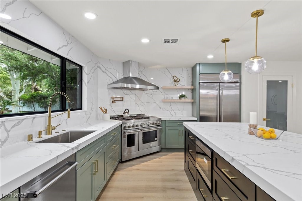 Henderson, Nevada 89014, United States, 4 Bedrooms Bedrooms, ,4 BathroomsBathrooms,Residential,Active,198890