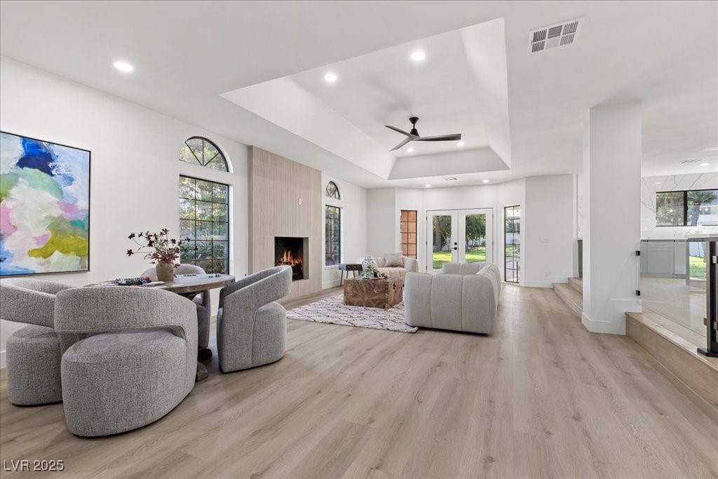 Henderson, Nevada 89014, United States, 4 Bedrooms Bedrooms, ,4 BathroomsBathrooms,Residential,Active,198890