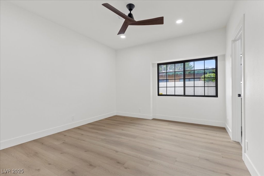 Henderson, Nevada 89014, United States, 4 Bedrooms Bedrooms, ,4 BathroomsBathrooms,Residential,Active,198890