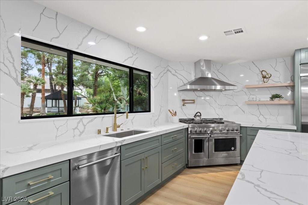 Henderson, Nevada 89014, United States, 4 Bedrooms Bedrooms, ,4 BathroomsBathrooms,Residential,Active,198890