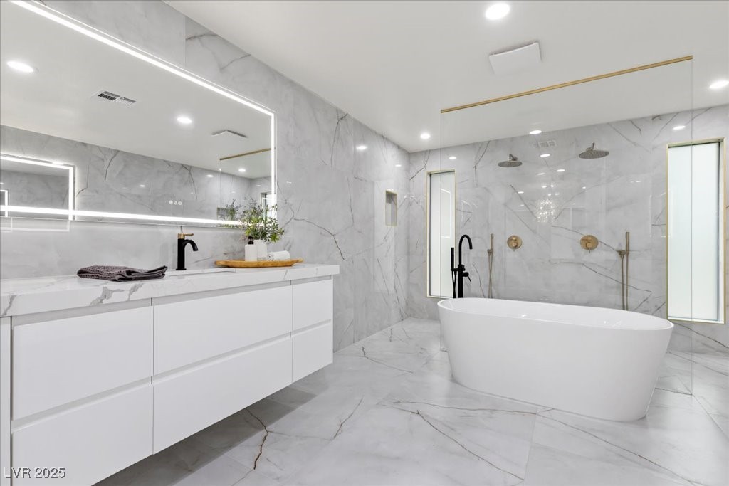 Henderson, Nevada 89014, United States, 4 Bedrooms Bedrooms, ,4 BathroomsBathrooms,Residential,Active,198890