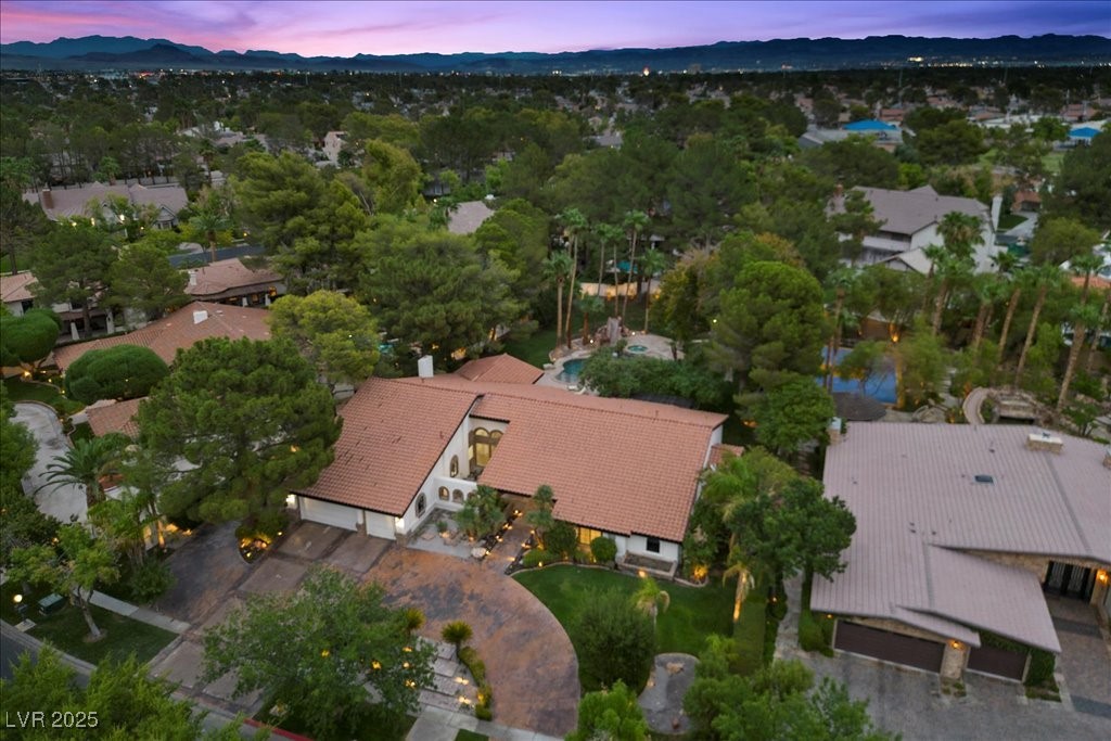 Henderson, Nevada 89014, United States, 4 Bedrooms Bedrooms, ,4 BathroomsBathrooms,Residential,Active,198890