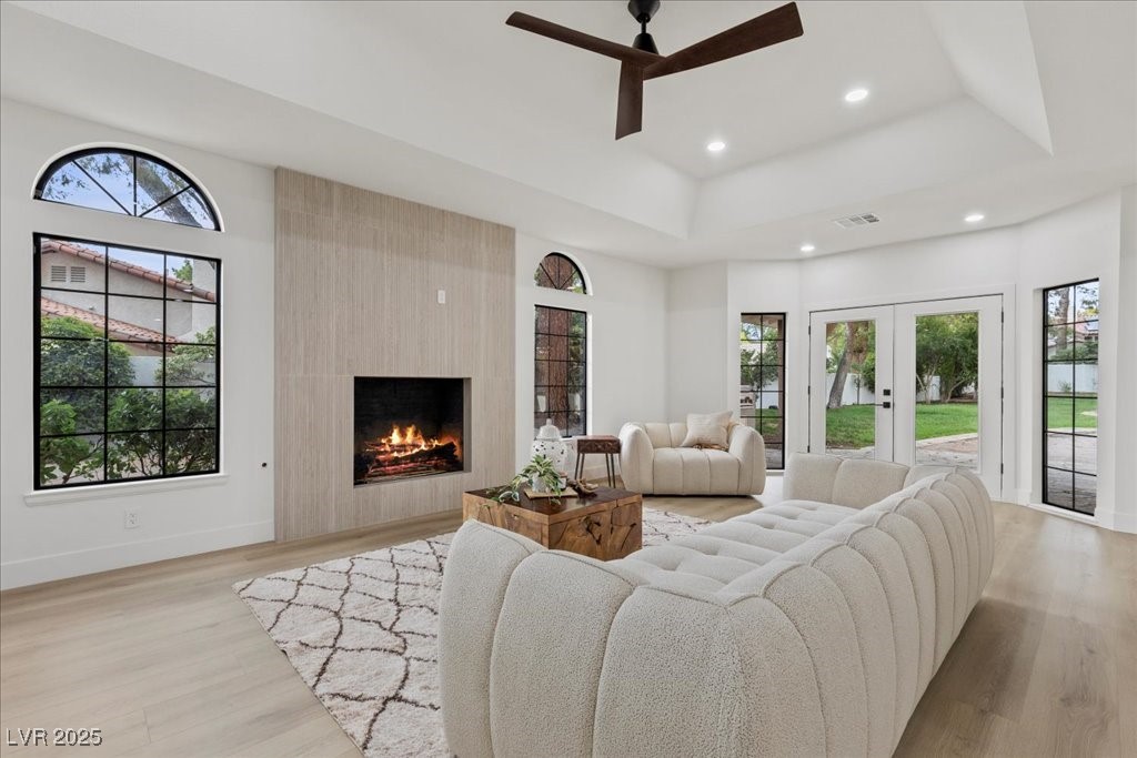 Henderson, Nevada 89014, United States, 4 Bedrooms Bedrooms, ,4 BathroomsBathrooms,Residential,Active,198890