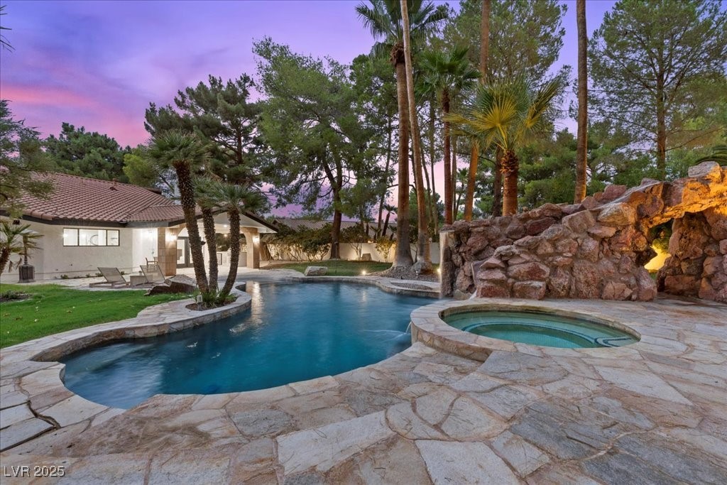 Henderson, Nevada 89014, United States, 4 Bedrooms Bedrooms, ,4 BathroomsBathrooms,Residential,Active,198890