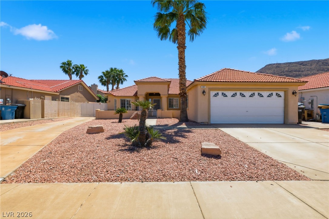 333 Oak Canyon Drive