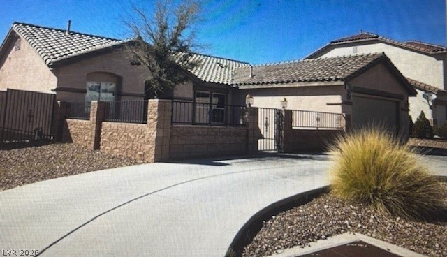 1083 Sterling Peak Street